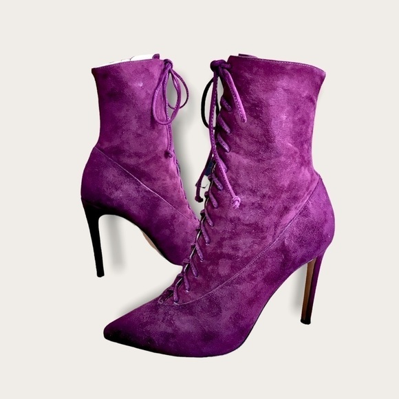 $349 Vero Cuoio Plum/Burgundy Genuine Leather/Suede LaceUp Stiletto Ankle Bootie